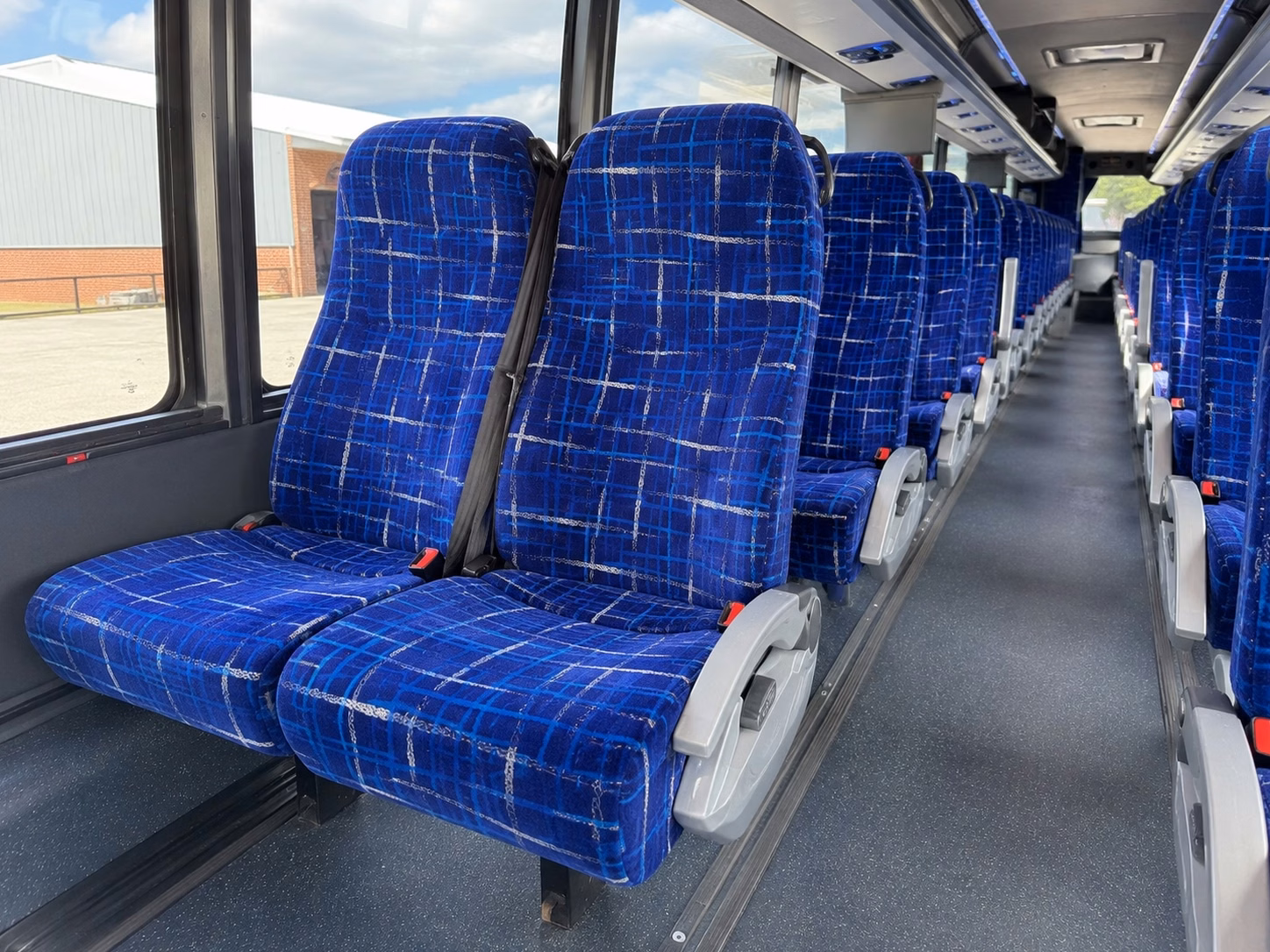 bus rentals for south fulton concerts music festival